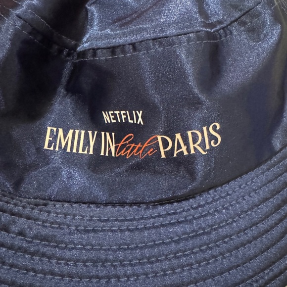 Netflix Emily In Paris Bucket Hat - Picture 6 of 7